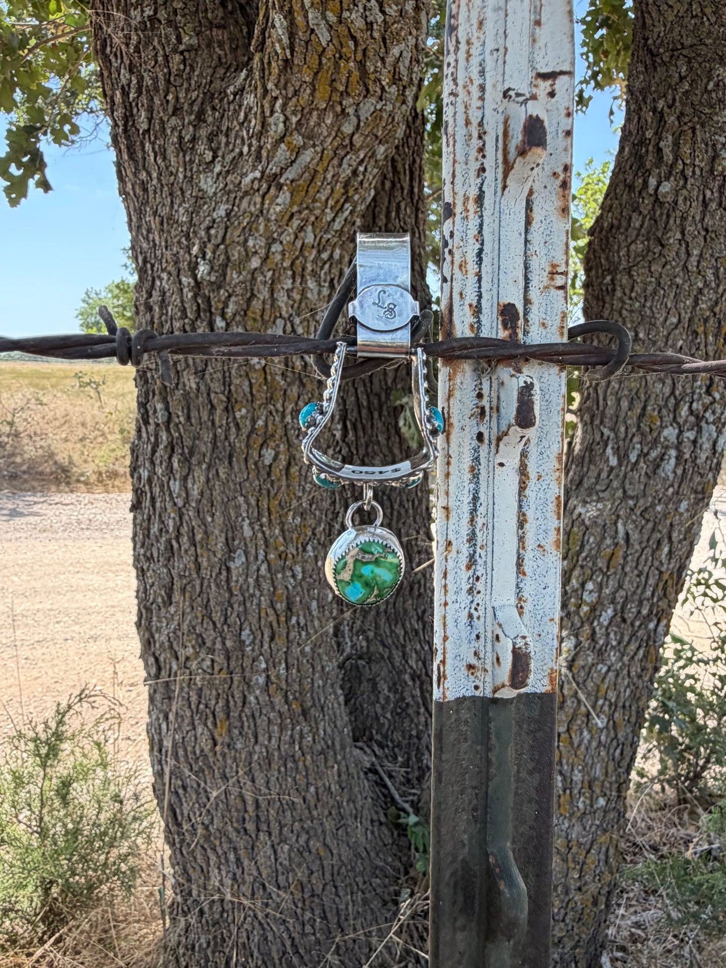 Sonoran Gold and Campitos Stirrup Pendant