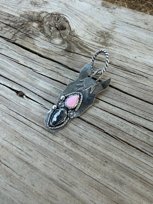 Pink Conch and White Buffalo Horse Head Pendant
